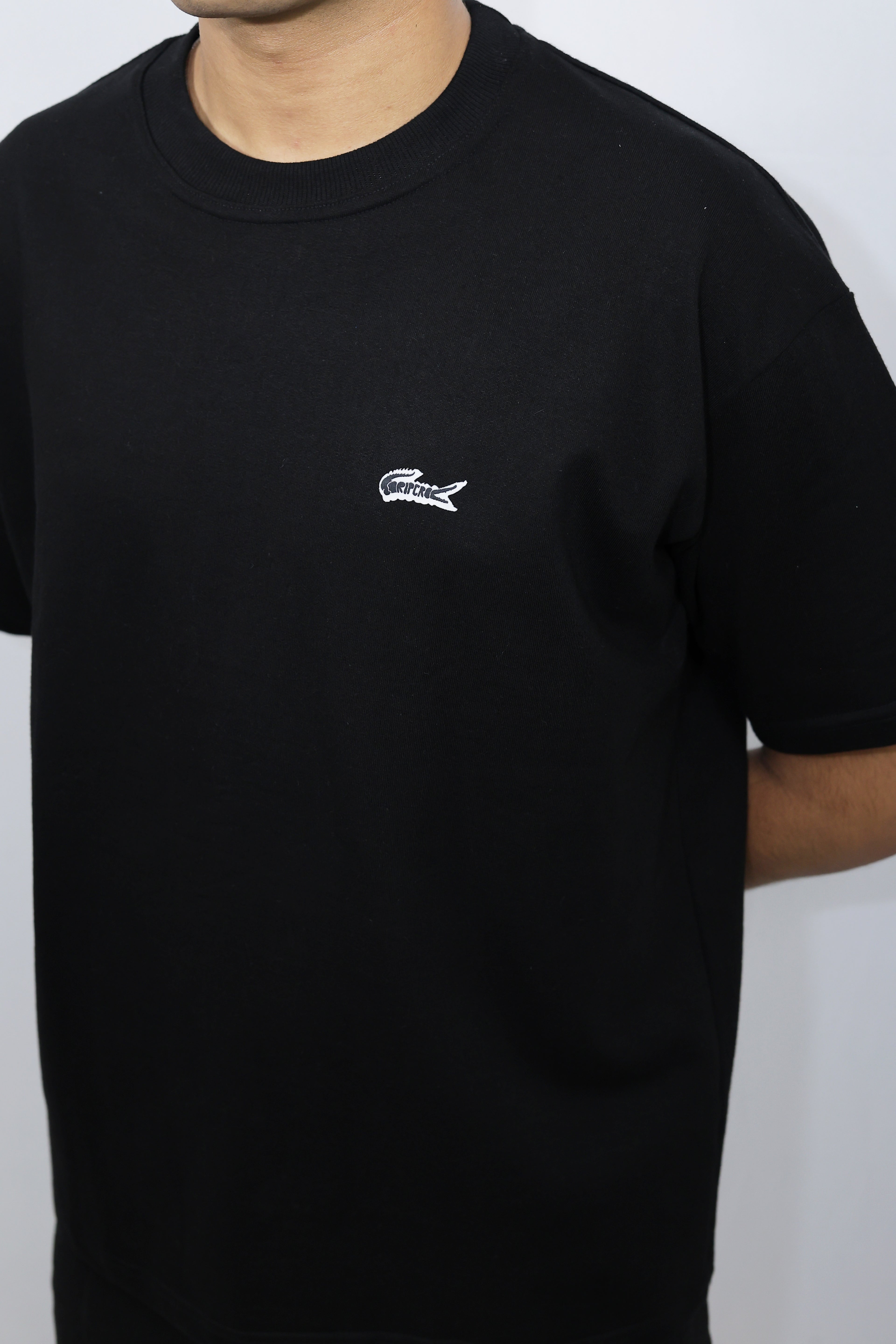 Oversized Scorpion Puff Black Tee