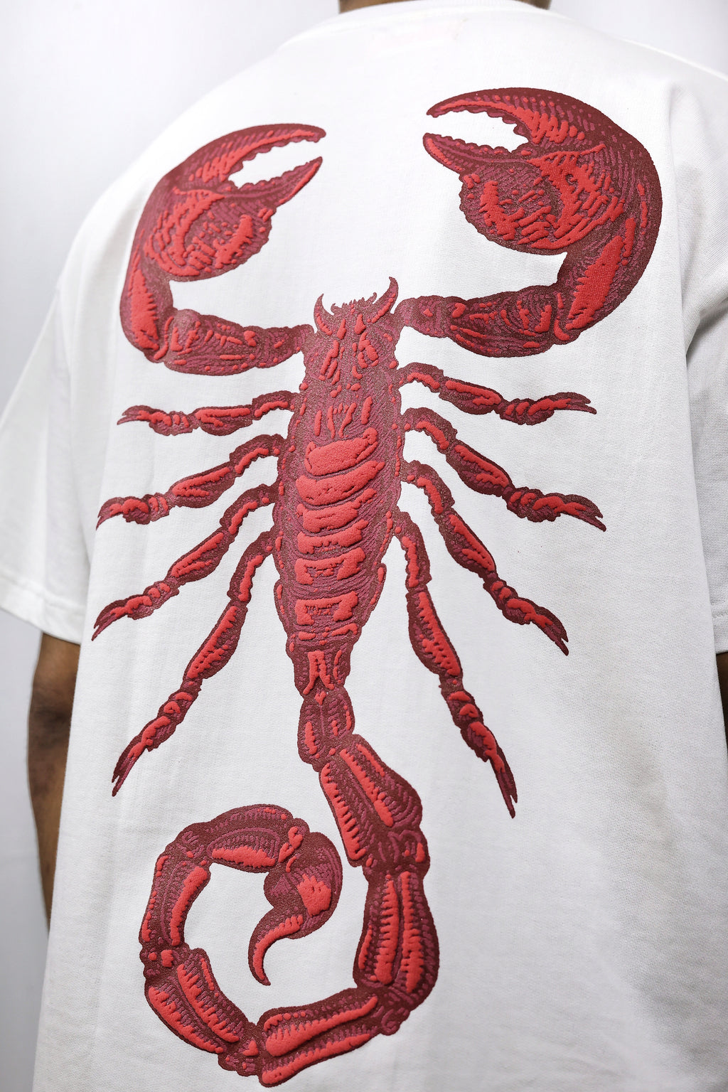 Oversized Scorpion Puff White Tee